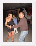 IMG_9266 * Er Postino mentre balla con una ragazza di Genova * 1704 x 2272 * (781KB)